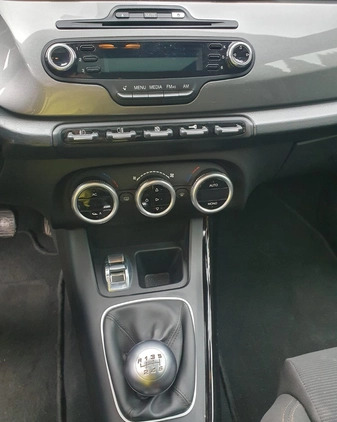 Alfa Romeo Giulietta cena 20000 przebieg: 173000, rok produkcji 2011 z Krotoszyn małe 781